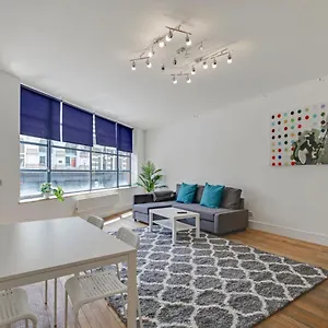 Apartamento 331, Londres