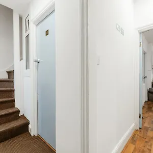  Gasthof Upton Park Bedrooms 25 Min To